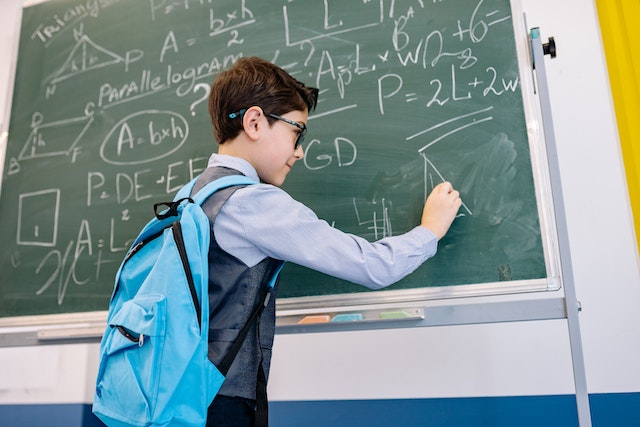Mistakes to Avoid When Choosing British Online Schools 2 kids math 11