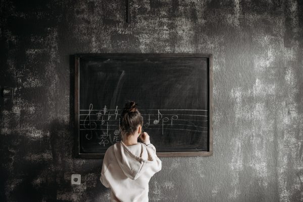 Unveiling the Magic of Online Education - A Tech-Driven, Engaging, and Inclusive Learning Journey