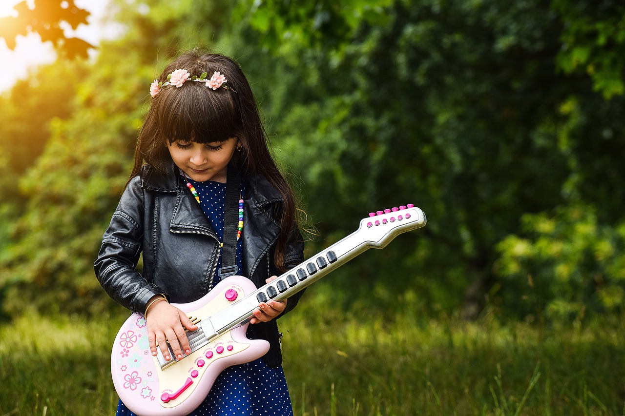 Engaging Children for Online Learning Achievement: 10 Powerful Techniques