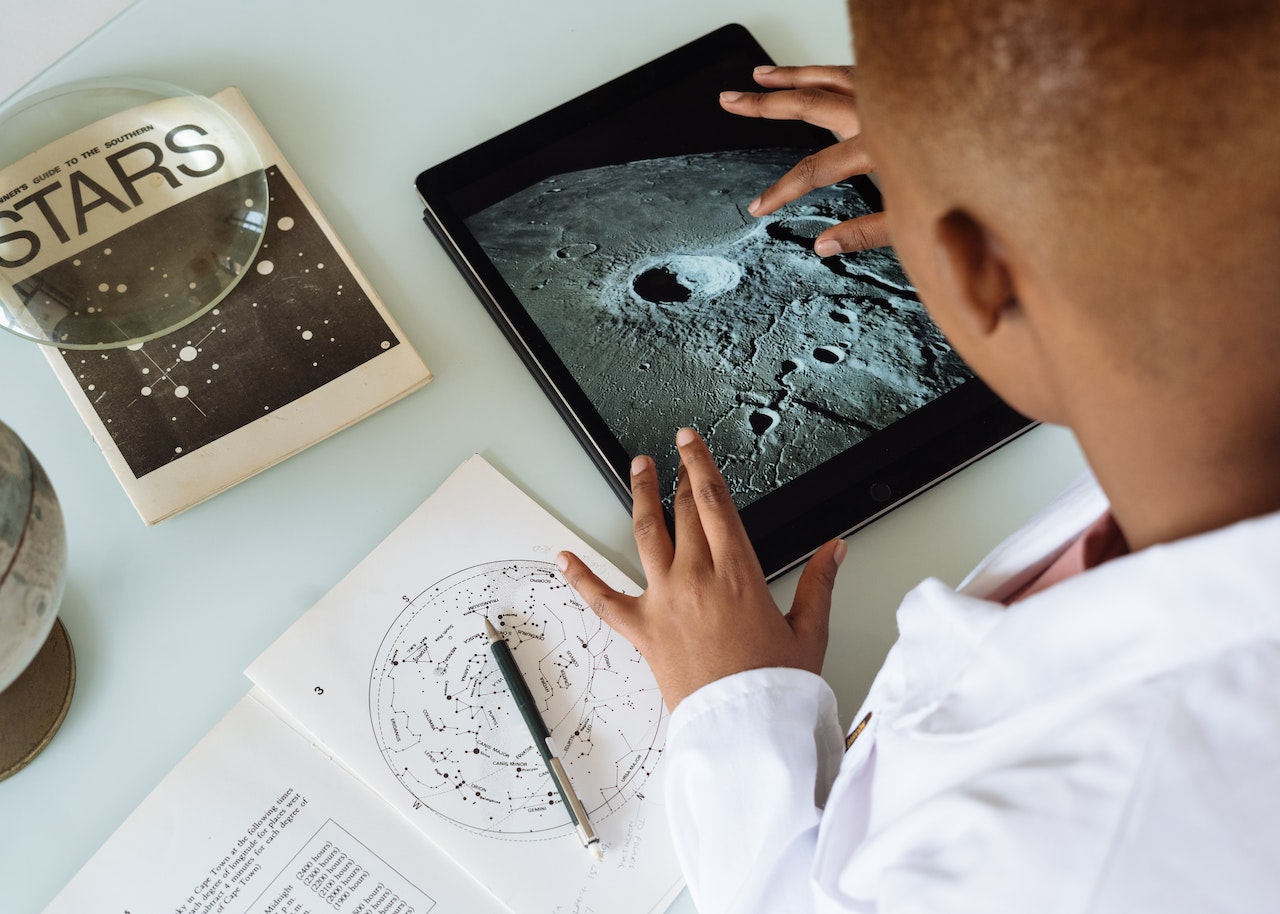 Unlocking Academic Success: Embracing the Benefits of Online Sixth-Form Courses