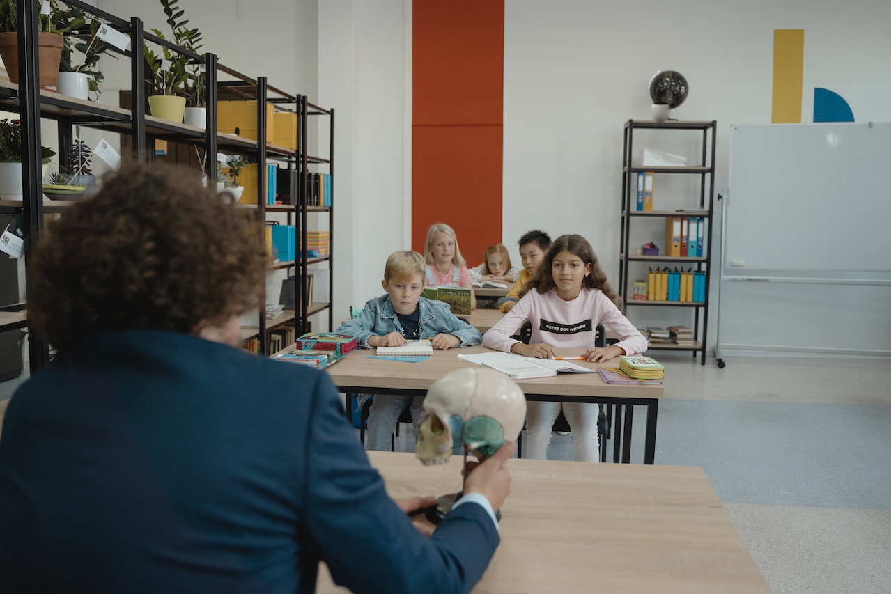 Thomas Keith Independent School: Education at Your Fingertips